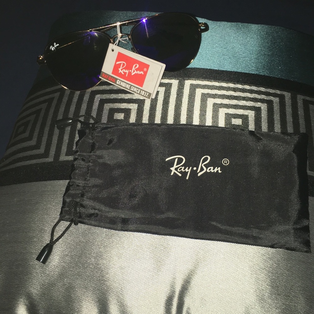 😎 Ray•Ban 😎
